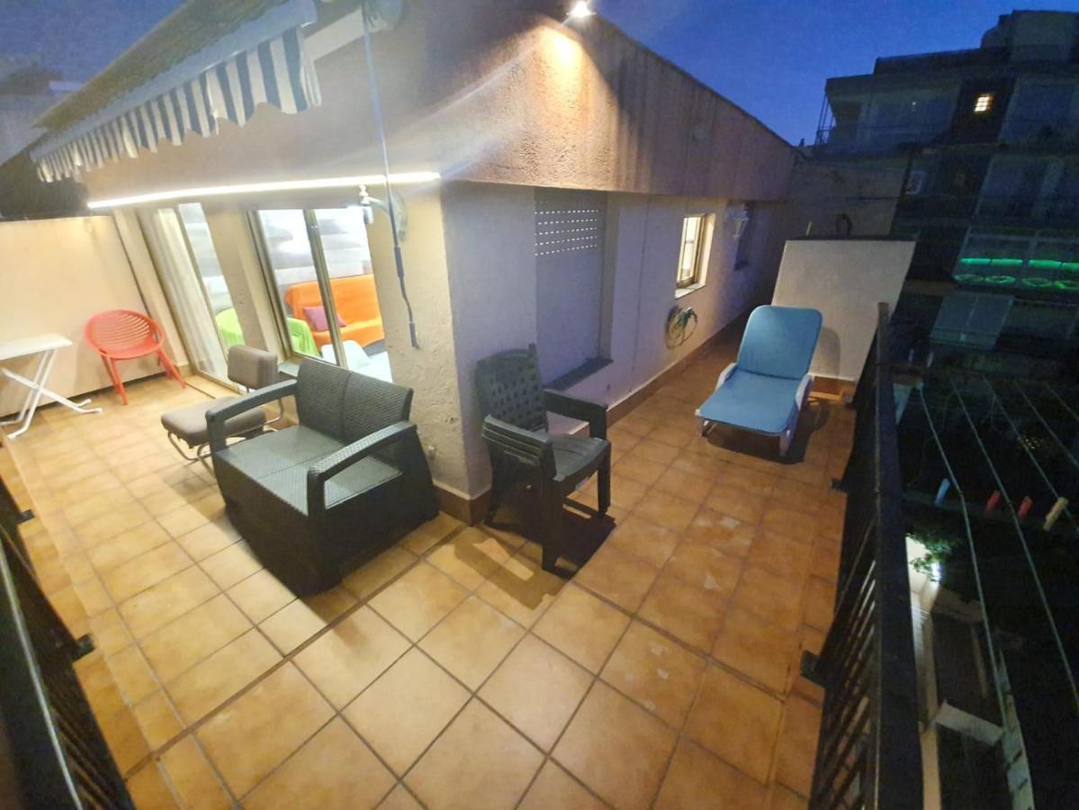 Apartamento En Salou Con Las Vistas Al Port Aventura Екстер'єр фото